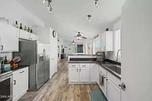 1052 N Bogle Ave, Chandler, AZ 85225 - Photo 8