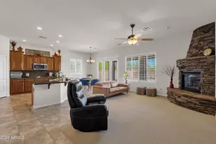 8372 W Antelope Dr, Peoria, AZ 85383 - Photo 12