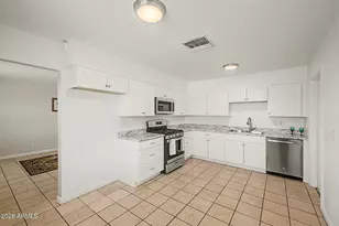 2212 W Madison St, Phoenix, AZ 85009 - Photo 8