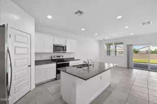 2432 W Shanley Ave, Apache Junction, AZ 85120 - Photo 16