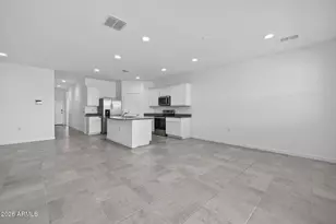 2432 W Shanley Ave, Apache Junction, AZ 85120 - Photo 8