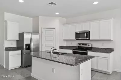 2432 W Shanley Avenue, Apache Junction, AZ 85120 - Photo 10