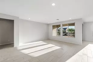 18768 N 268th Dr, Buckeye, AZ 85396 - Photo 8