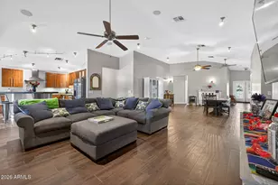 2830 W Harvest Groves Ln, Phoenix, AZ 85041 - Photo 16