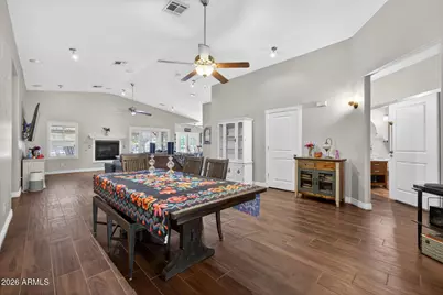 2830 W Harvest Groves Lane, Phoenix, AZ 85041 - Photo 10