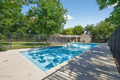 2830 W Harvest Groves Lane, Phoenix, AZ 85041 - Photo 48