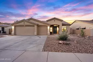 25627 N Hackberry Dr, Phoenix, AZ 85083 - Photo 40