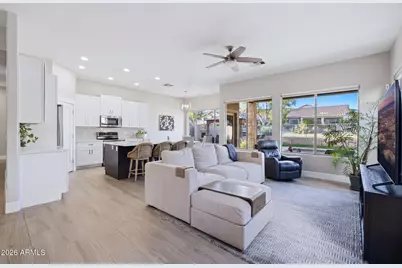 25627 N Hackberry Drive, Phoenix, AZ 85083 - Photo 4