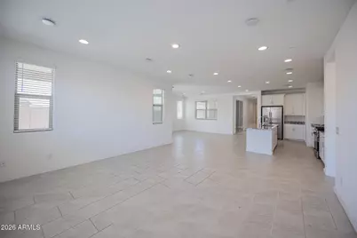 4607 S 111th Drive, Tolleson, AZ 85353 - Photo 6