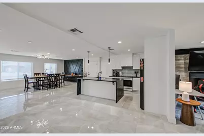 1261 E Cambridge Avenue, Phoenix, AZ 85006 - Photo 10