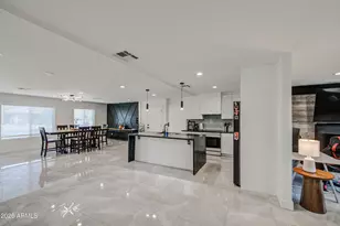 1261 E Cambridge Ave, Phoenix, AZ 85006 - Photo 10
