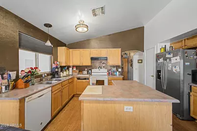 12238 W Larkspur Road, El Mirage, AZ 85335 - Photo 10