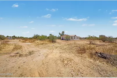20610 W Evening Star Court, Wittmann, AZ 85361 - Photo 32