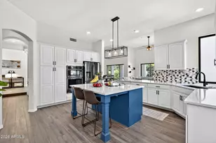 8995 E Captain Dreyfus Ave, Scottsdale, AZ 85260 - Photo 12