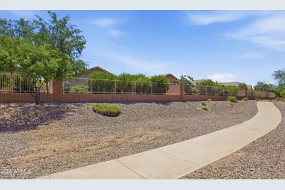 920 W Lowell Drive, San Tan Valley, AZ 85140 - Photo 26