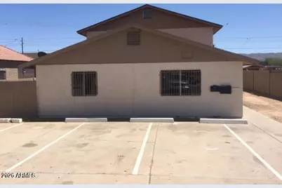 2755 E Atlanta Avenue, Phoenix, AZ 85040 - Photo 1