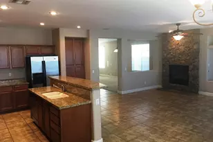 300 W Wisteria Pl, Chandler, AZ 85248 - Photo 6
