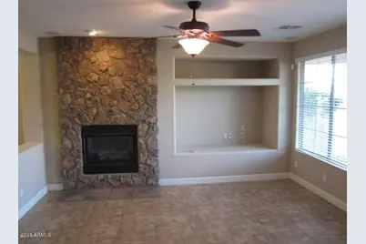 300 W Wisteria Place, Chandler, AZ 85248 - Photo 8