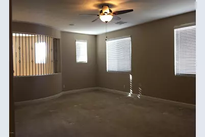 300 W Wisteria Place, Chandler, AZ 85248 - Photo 18