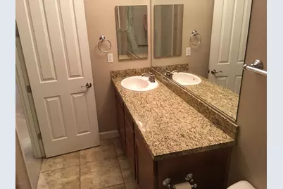 300 W Wisteria Place, Chandler, AZ 85248 - Photo 16