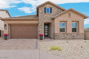 5719 E Sayan St, Mesa, AZ 85215 - Photo 2