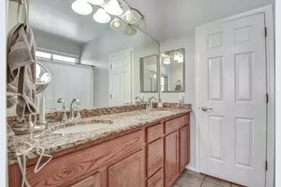 2567 E Brooks Street, Gilbert, AZ 85296 - Photo 16