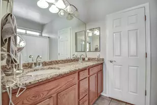 2567 E Brooks St, Gilbert, AZ 85296 - Photo 16
