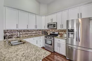 2567 E Brooks St, Gilbert, AZ 85296 - Photo 4