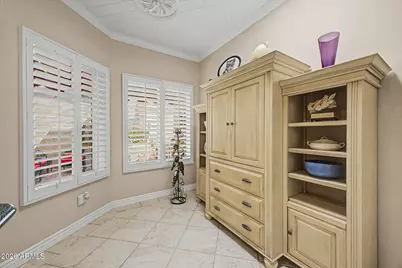 9032 W Port Royale Lane, Peoria, AZ 85381 - Photo 10