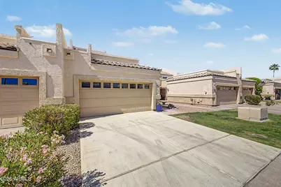 9032 W Port Royale Lane, Peoria, AZ 85381 - Photo 42