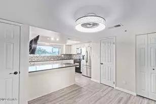 2615 N Hayden Rd, Scottsdale, AZ 85257 - Photo 6