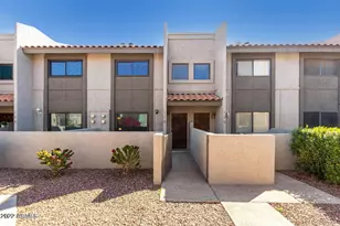 2615 N Hayden Rd, Scottsdale, AZ 85257 - Photo 1