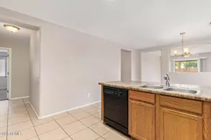 10180 N 116th Ln, Youngtown, AZ 85363 - Photo 12