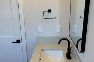 317 N 20th Ave, Phoenix, AZ 85009 - Photo 30