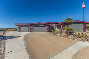 11210 W Pueblo Ct, Sun City, AZ 85373 - Photo 4