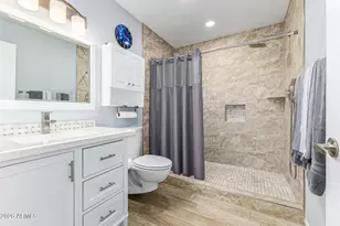 11210 W Pueblo Ct, Sun City, AZ 85373 - Photo 20