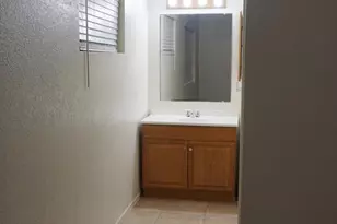 10851 N 65th Ave, Glendale, AZ 85304 - Photo 18