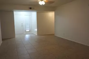 10851 N 65th Ave, Glendale, AZ 85304 - Photo 4