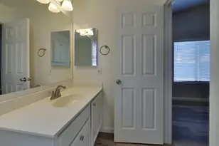 857 E Saragosa St, Chandler, AZ 85225 - Photo 6