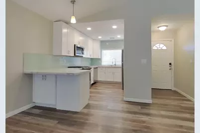 857 E Saragosa Street, Chandler, AZ 85225 - Photo 4