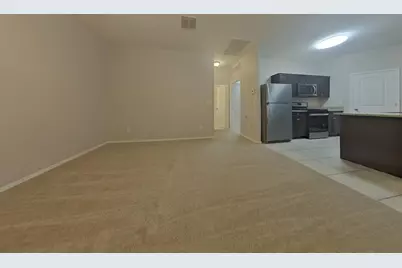 117 S 125th Avenue, Avondale, AZ 85323 - Photo 2