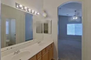 2030 N 108th Dr, Avondale, AZ 85392 - Photo 10