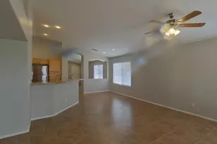 2030 N 108th Dr, Avondale, AZ 85392 - Photo 6