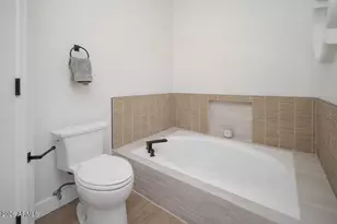 10846 North 11th St, Phoenix, AZ 85020 - Photo 22