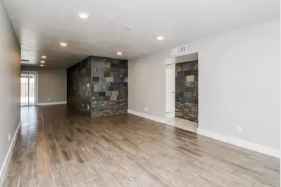 2320 E Holmes Avenue, Mesa, AZ 85204 - Photo 4