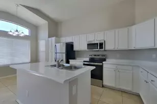 16559 W Post Dr, Surprise, AZ 85388 - Photo 6