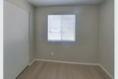 10921 W Turney Avenue, Phoenix, AZ 85037 - Photo 12