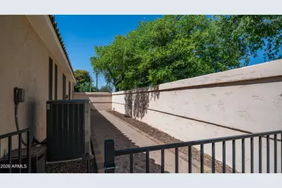 313 W Verde Lane, Tempe, AZ 85284 - Photo 20