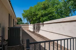 313 W Verde Ln, Tempe, AZ 85284 - Photo 20
