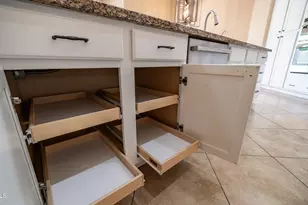 313 W Verde Ln, Tempe, AZ 85284 - Photo 8